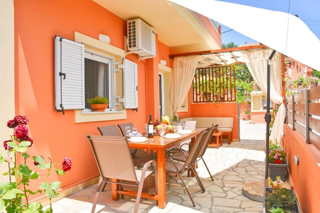 Ferienwohnung Kosmas Family House Kanálion Exterior foto