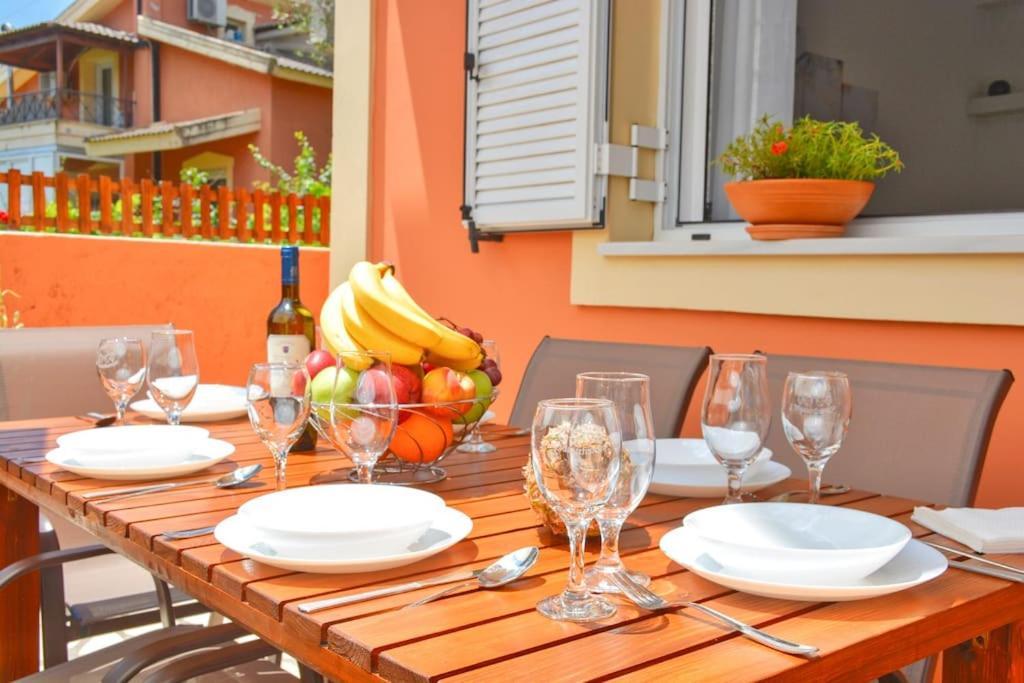 Ferienwohnung Kosmas Family House Kanálion Exterior foto
